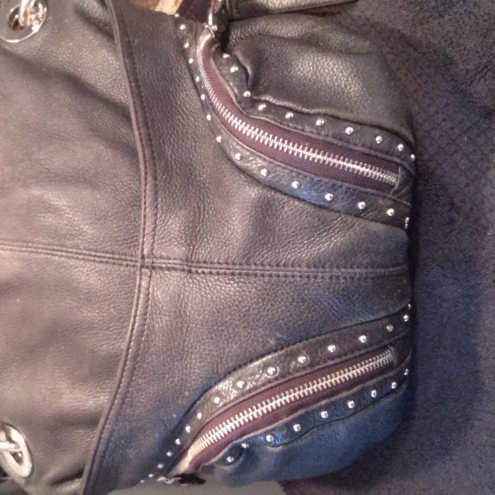 Leather purse